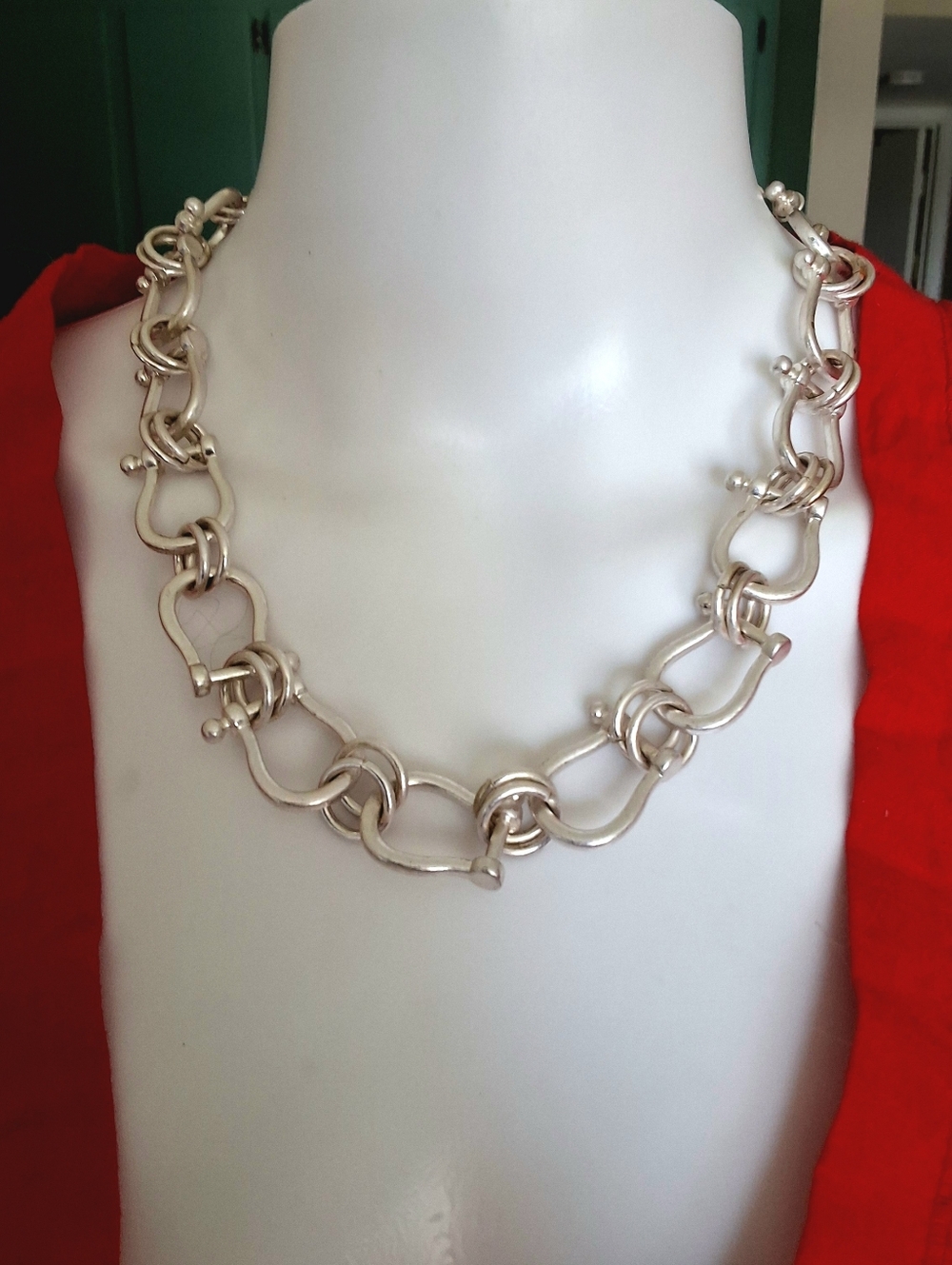 Stylish Horse Bit Chain Link Necklace Silver NwOT